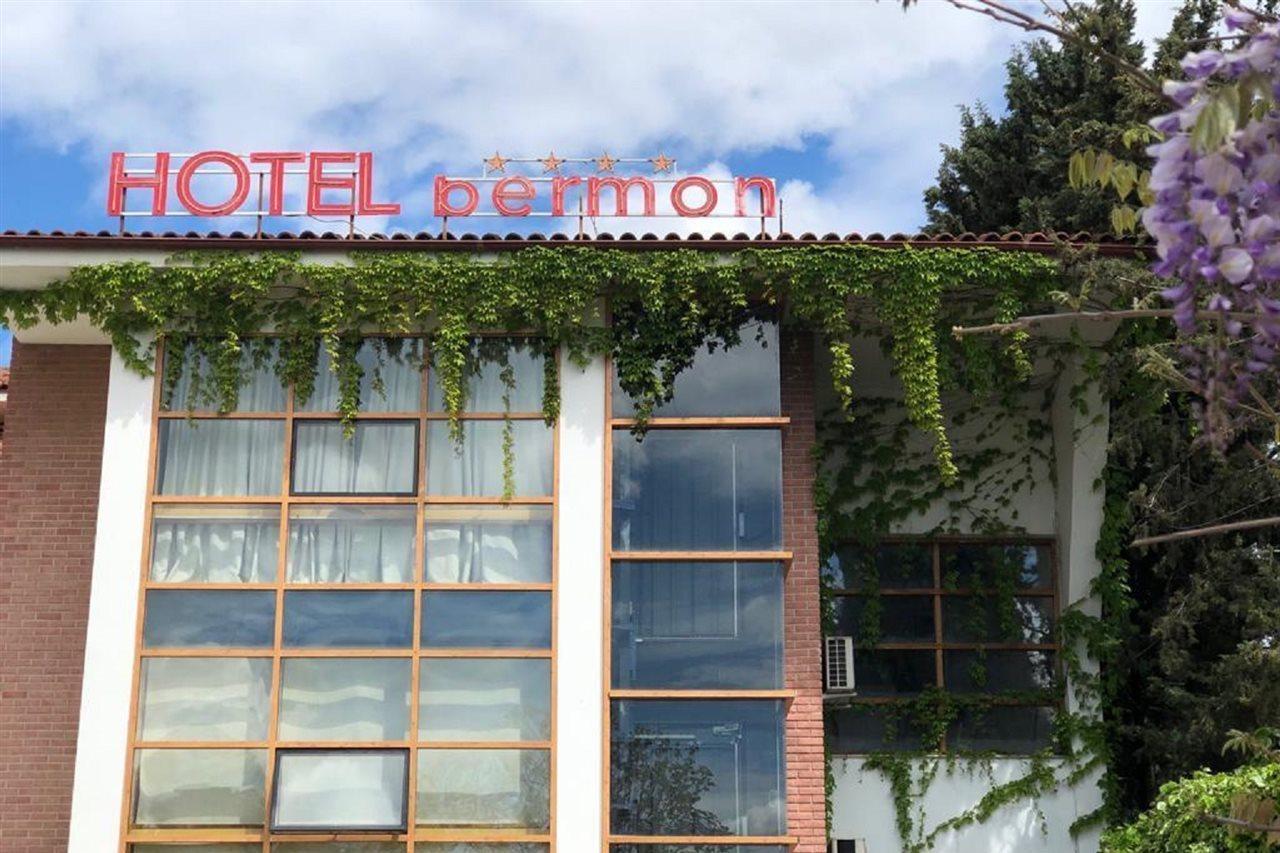 Hotel Bermon Tirana Exterior foto